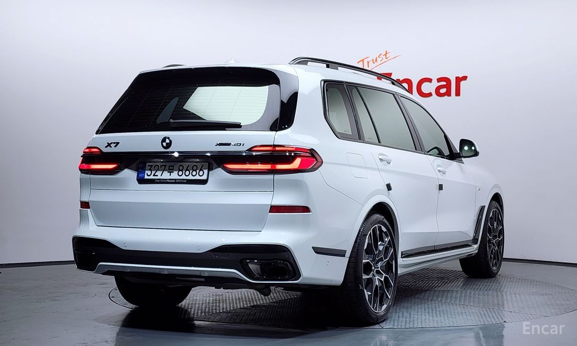2025 BMW X7 I (G07) Рестайлинг xDrive 40i M Sport 6STR с пробегом 6 525 км