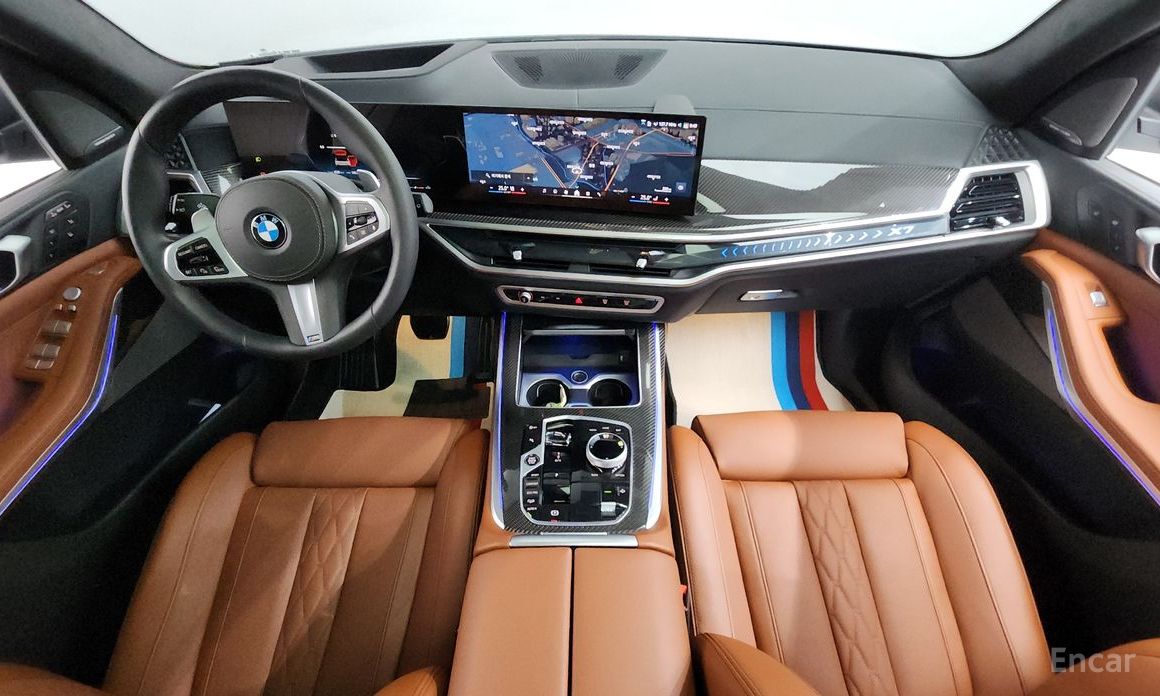 2025 BMW X7 I (G07) Рестайлинг xDrive 40i M Sport 6STR с пробегом 6 525 км
