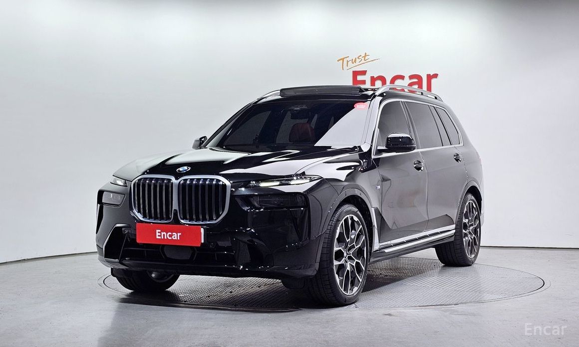 2025 BMW X7 I (G07) Рестайлинг xDrive 40d M Sport 7 STR с пробегом 5 331 км