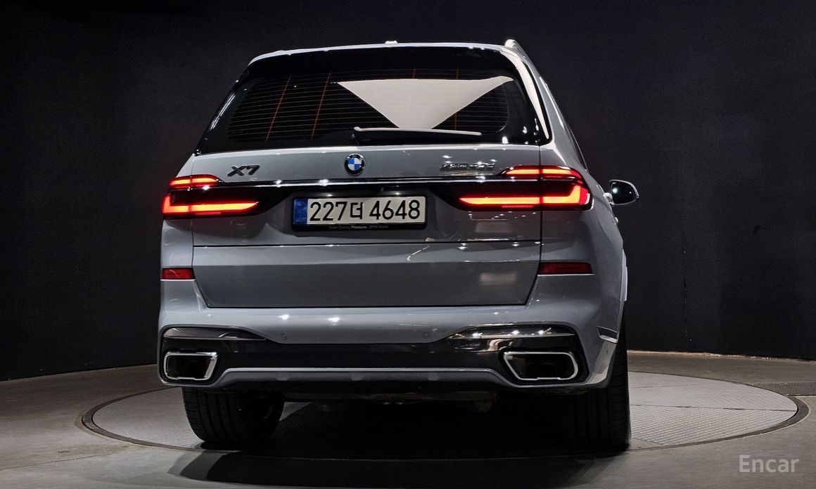 2025 BMW X7 I (G07) Рестайлинг xDrive 40d M Sport 6STR с пробегом 5 087 км