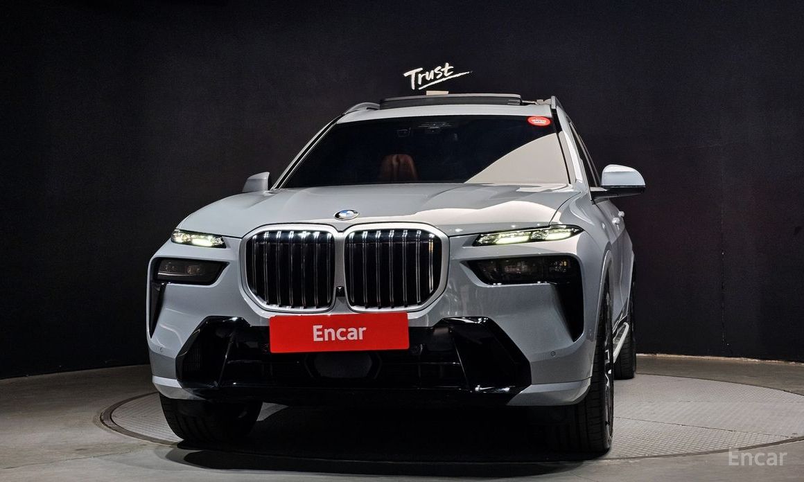 2025 BMW X7 I (G07) Рестайлинг xDrive 40d M Sport 6STR с пробегом 5 087 км