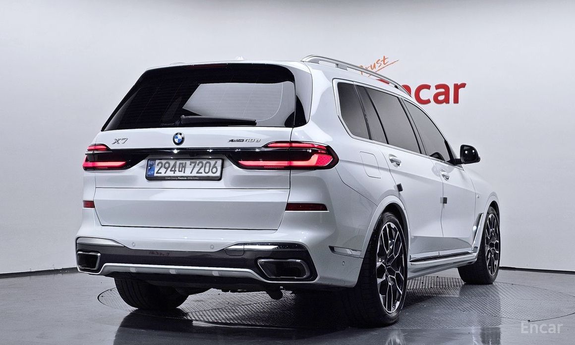 2024 BMW X7 I (G07) Рестайлинг xDrive 40d M Sport 7 STR с пробегом 19 633 км