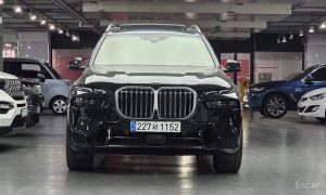 2025 BMW X7 I (G07) Рестайлинг xDrive 40i M Sport 6STR с пробегом 11 000 км