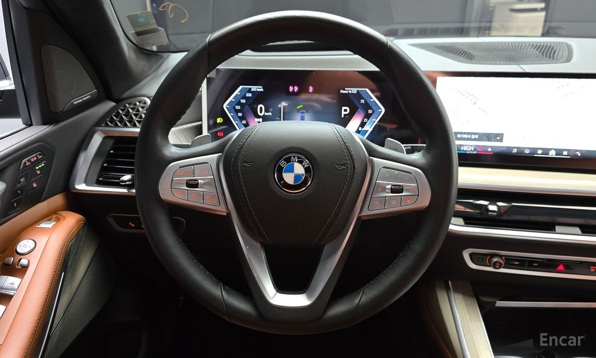 2025 BMW X7 I (G07) Рестайлинг xDrive 40i Design Pure Excellence 6-Seater с пробегом 52 382 км
