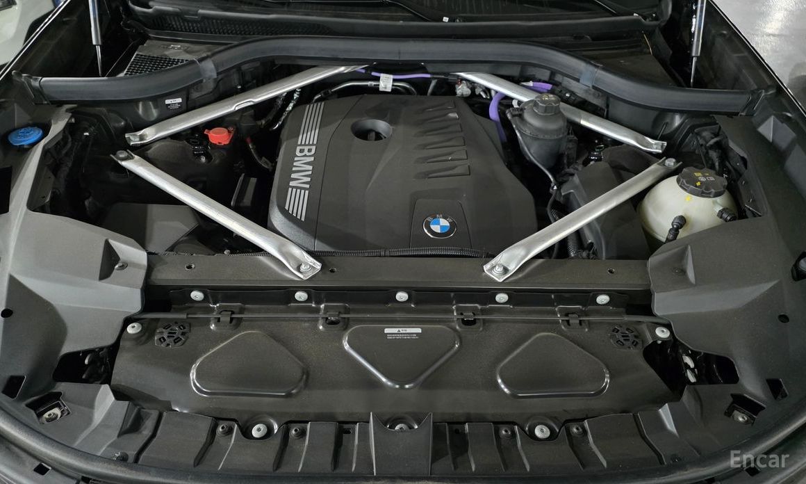 2025 BMW X7 I (G07) Рестайлинг xDrive 40i M Sport 6STR с пробегом 11 000 км