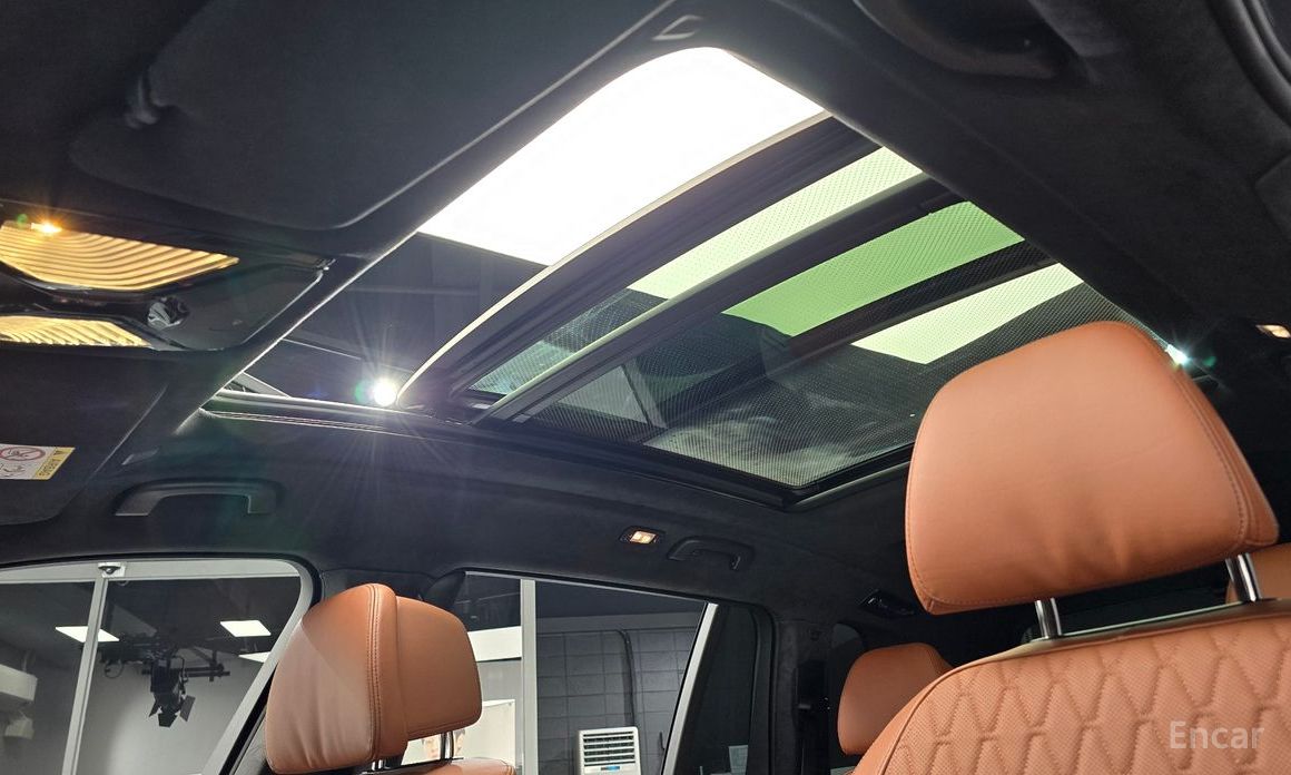 2025 BMW X7 I (G07) Рестайлинг xDrive 40i M Sport 6STR с пробегом 31 954 км
