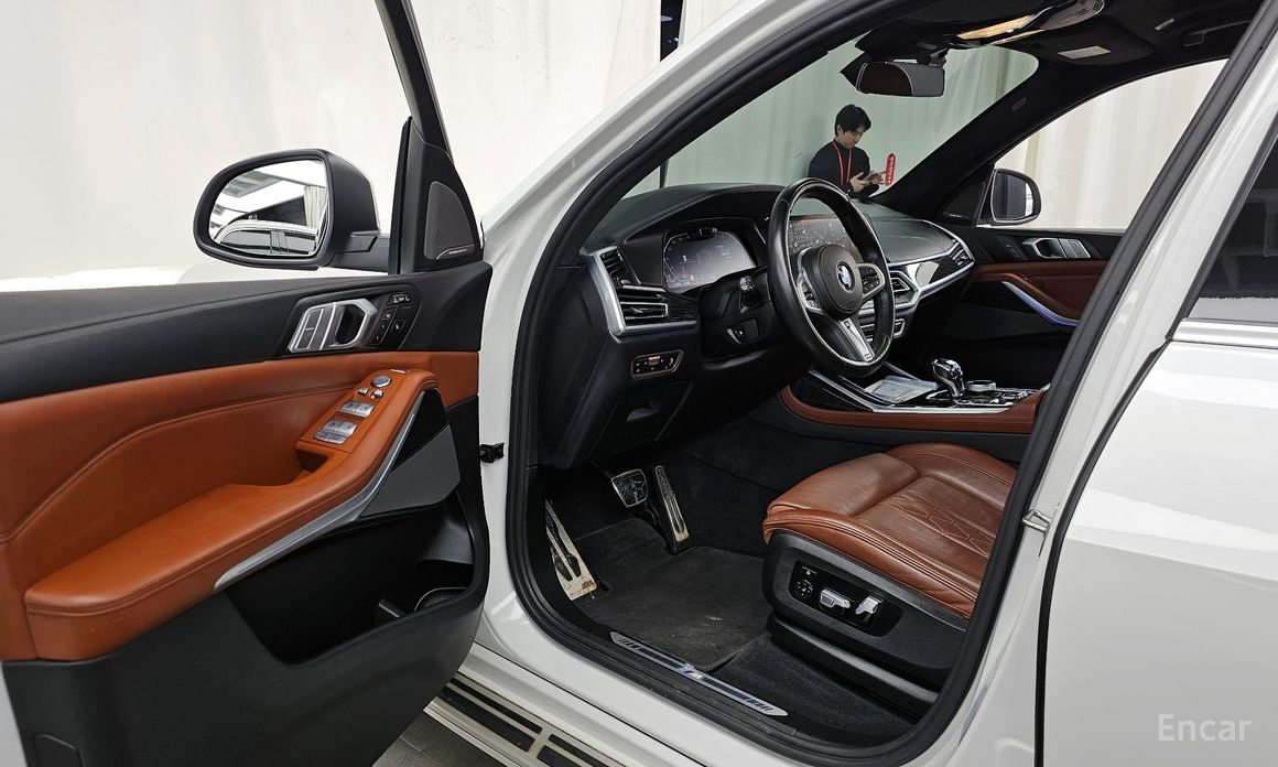 2022 BMW X7 I (G07) xDrive 40i M Sport 6STR с пробегом 63 032 км