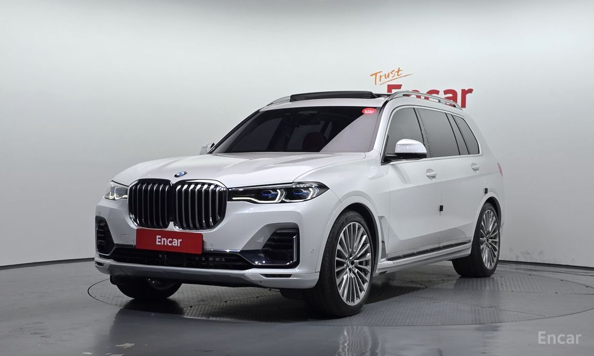 2022 BMW X7 I (G07) xDrive 40i Design Pure Excellence 6-Seater с пробегом 55 166 км