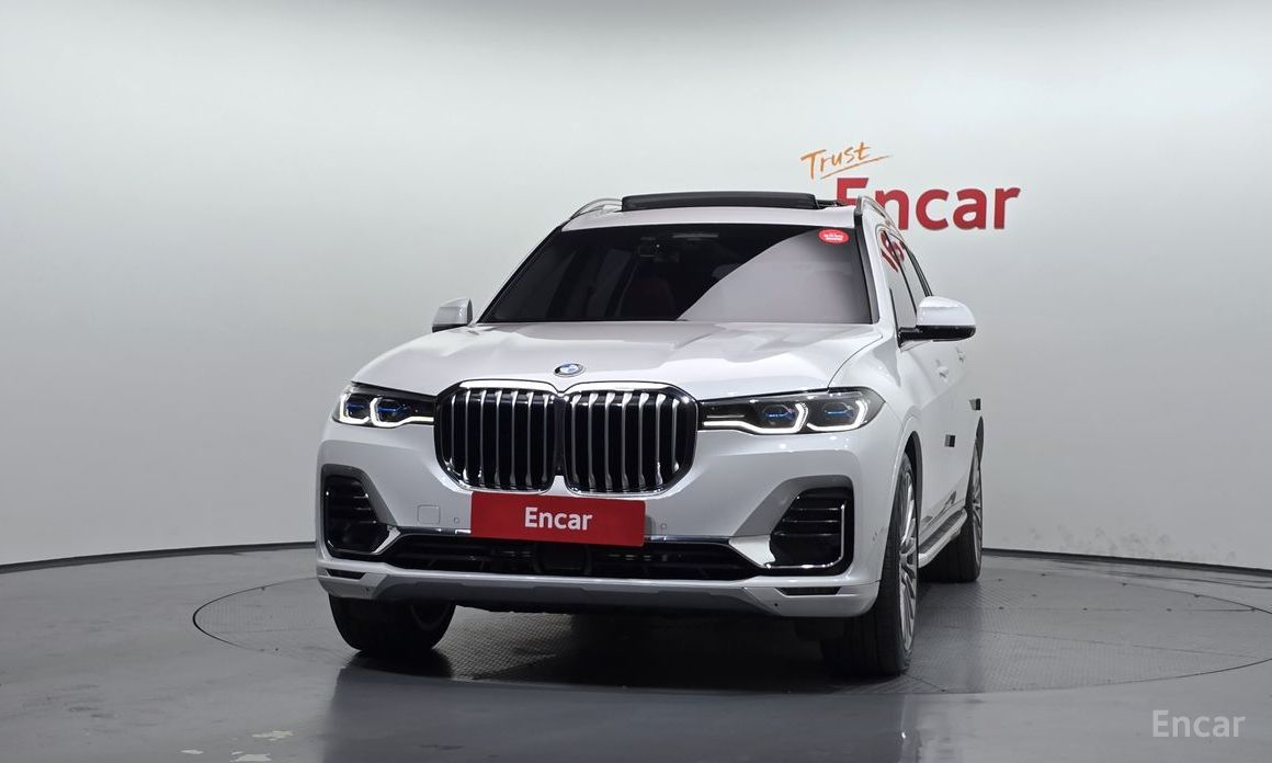 2022 BMW X7 I (G07) xDrive 40i Design Pure Excellence 6-Seater с пробегом 55 166 км