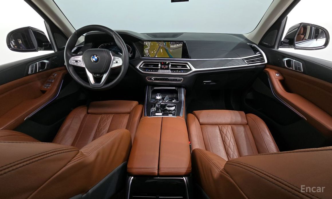 2022 BMW X7 I (G07) xDrive 40i Design Pure Excellence 6-Seater с пробегом 55 166 км