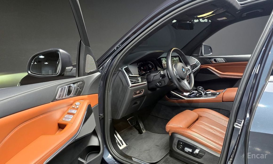 2022 BMW X7 I (G07) xDrive 40i M Sport 6STR с пробегом 29 822 км