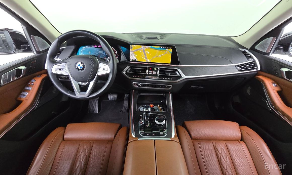 2022 BMW X7 I (G07) xDrive 40i Design Pure Excellence 6-Seater с пробегом 28 932 км