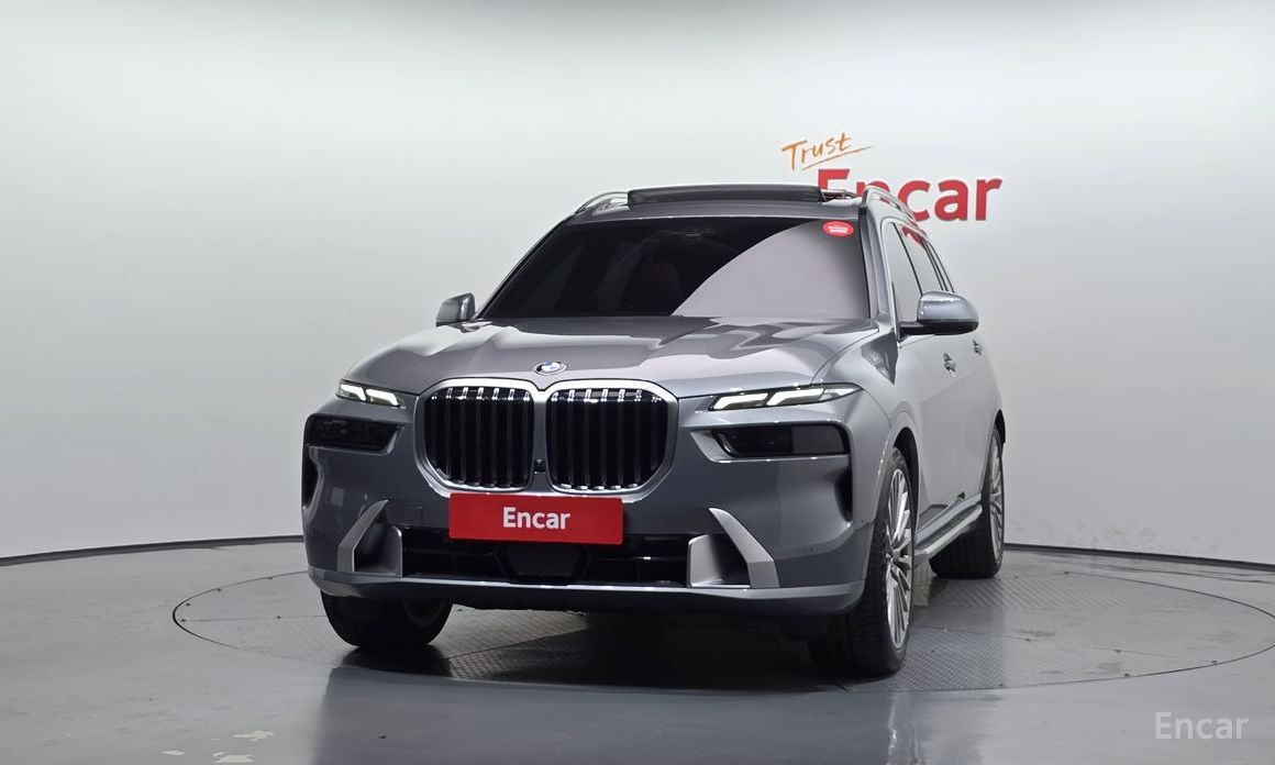 2022 BMW X7 I (G07) xDrive 40i Design Pure Excellence 6-Seater с пробегом 12 240 км