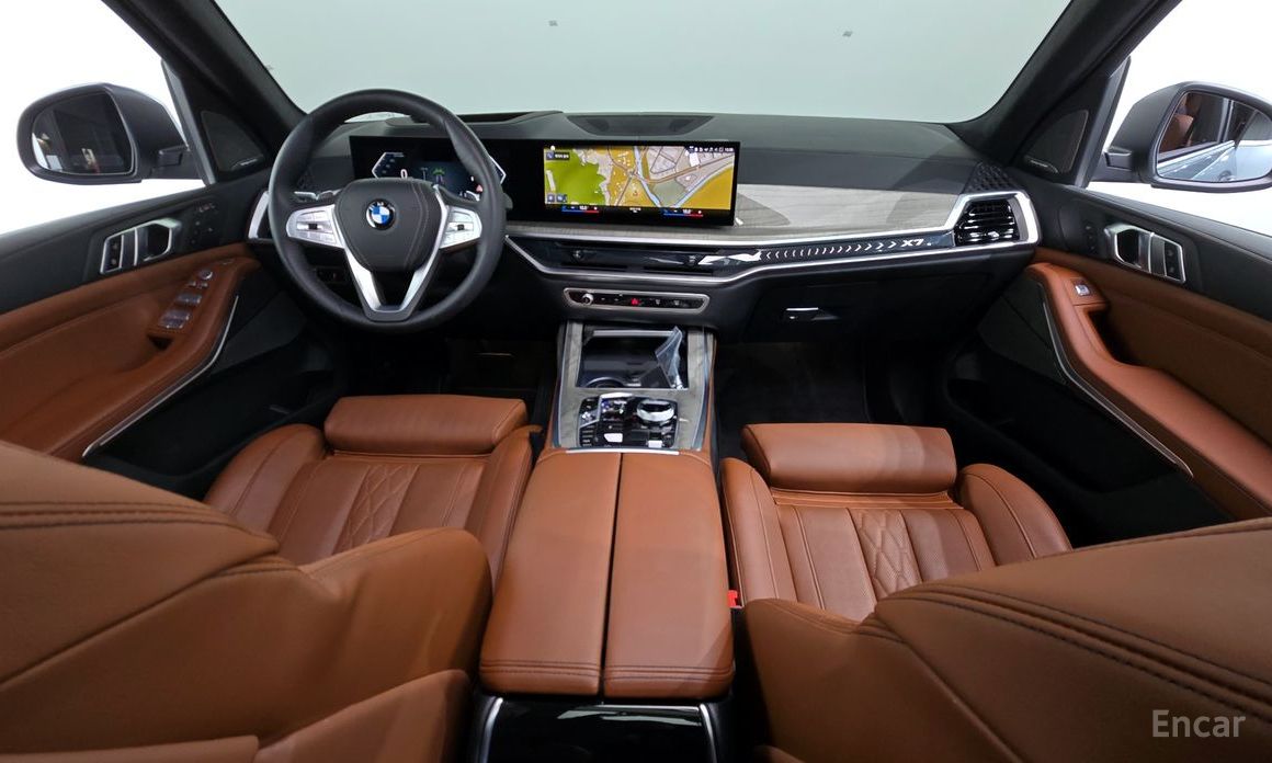 2022 BMW X7 I (G07) xDrive 40i Design Pure Excellence 6-Seater с пробегом 12 240 км