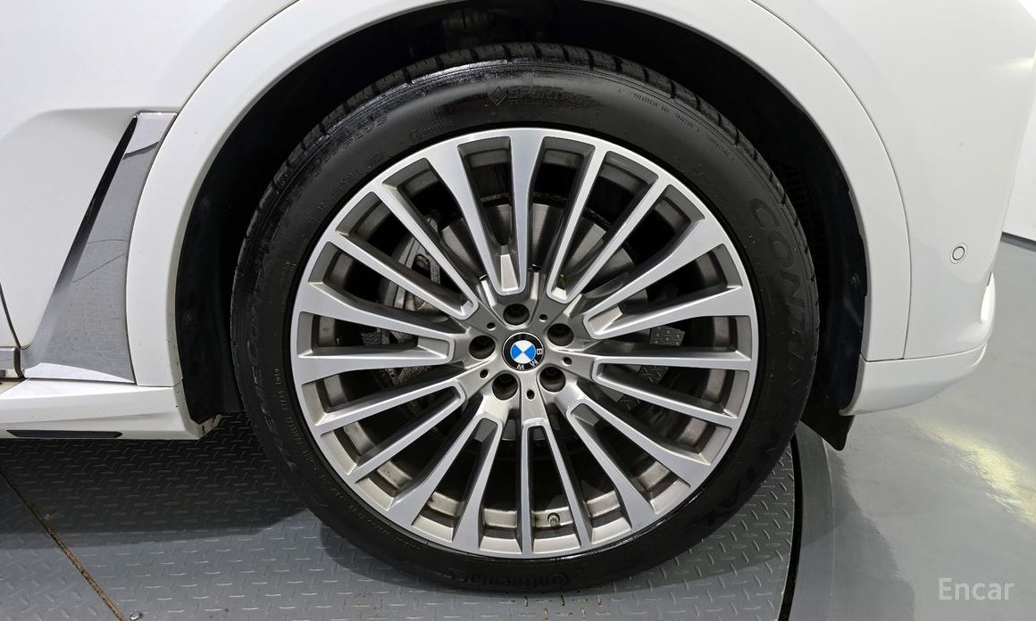 2022 BMW X7 I (G07) xDrive 40d Design Pure Excellence 6-Seater с пробегом 88 797 км