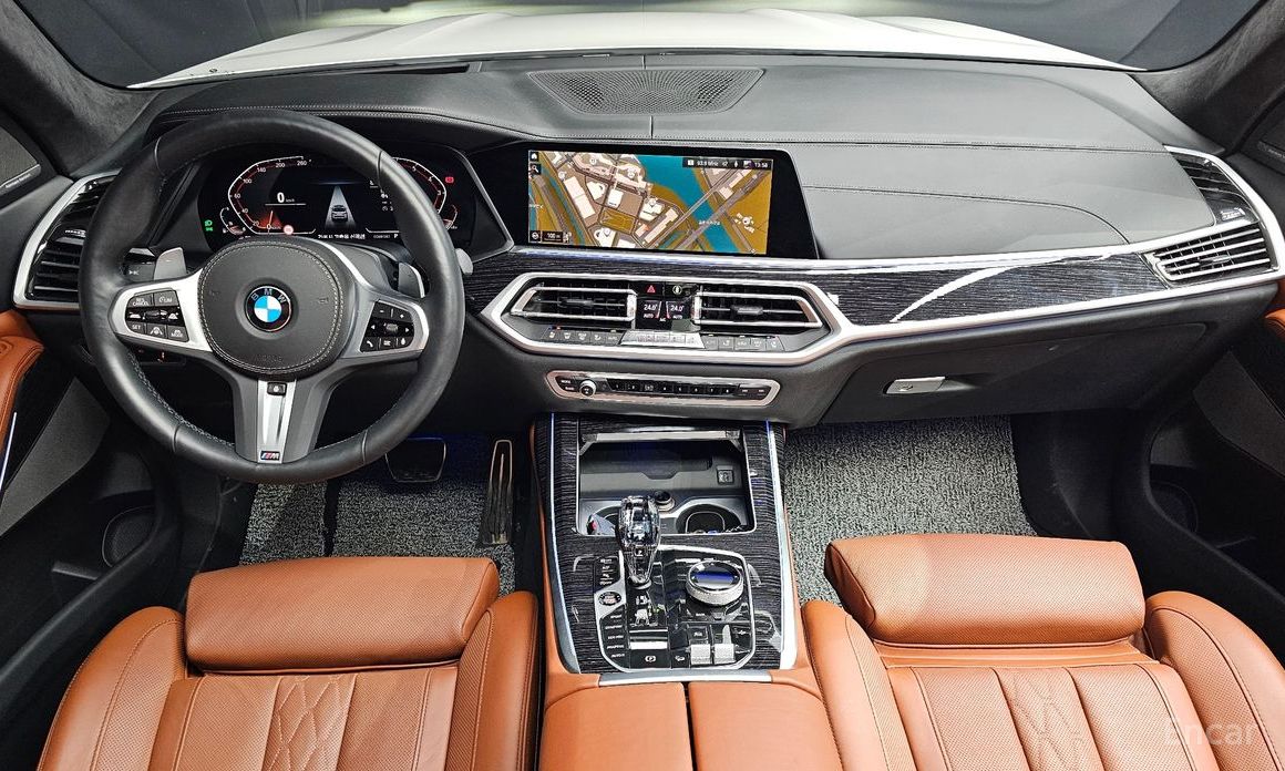 2022 BMW X7 I (G07) xDrive 40i M Sport 6STR с пробегом 13 913 км