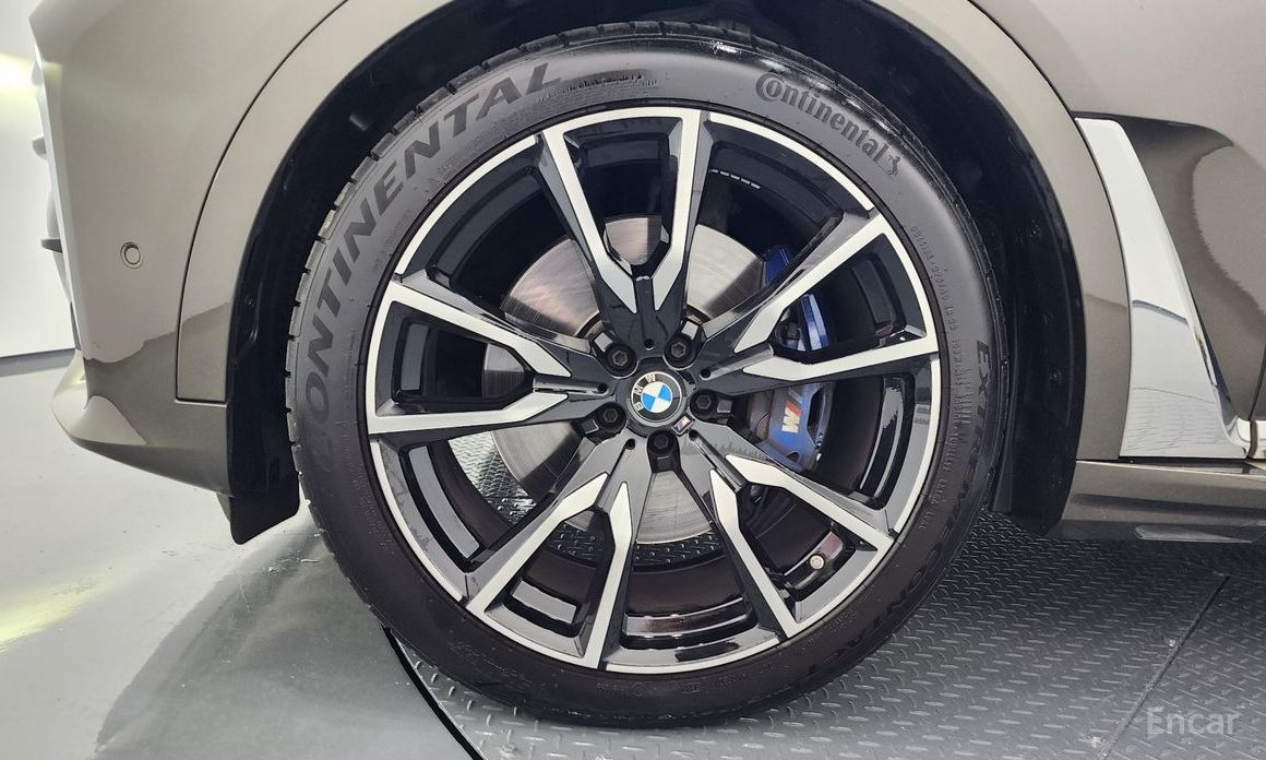 2022 BMW X7 I (G07) xDrive 40i M Sport 6STR с пробегом 62 088 км