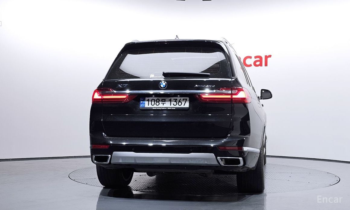 2022 BMW X7 I (G07) xDrive 40d Design Pure Excellence 6-Seater с пробегом 83 318 км