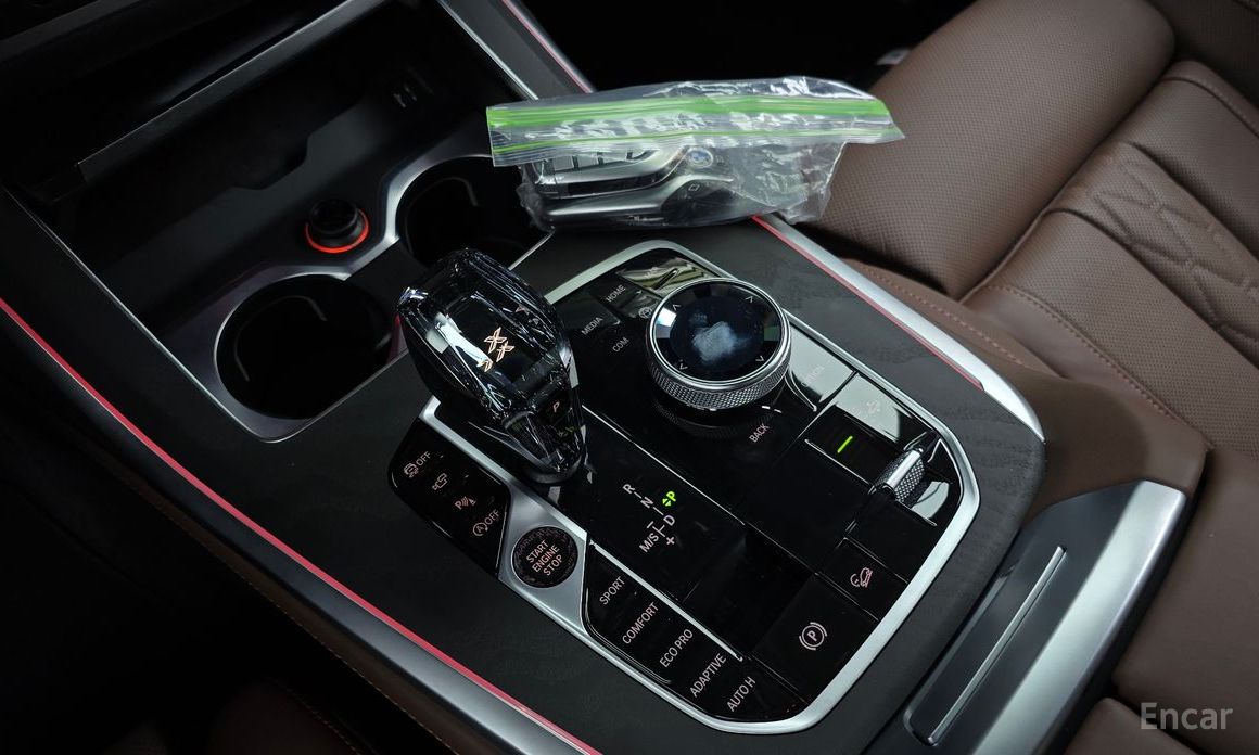 2022 BMW X7 I (G07) xDrive 40i Design Pure Excellence 7-Seater с пробегом 15 872 км