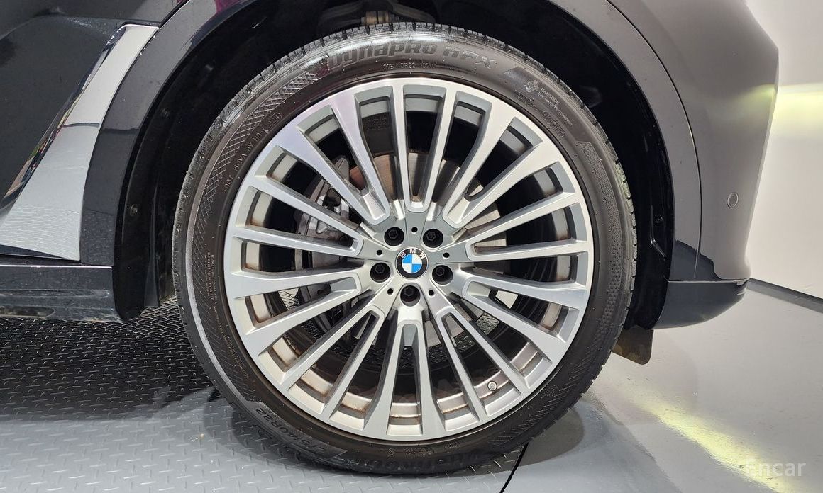 2022 BMW X7 I (G07) xDrive 40d Design Pure Excellence 6-Seater с пробегом 83 318 км