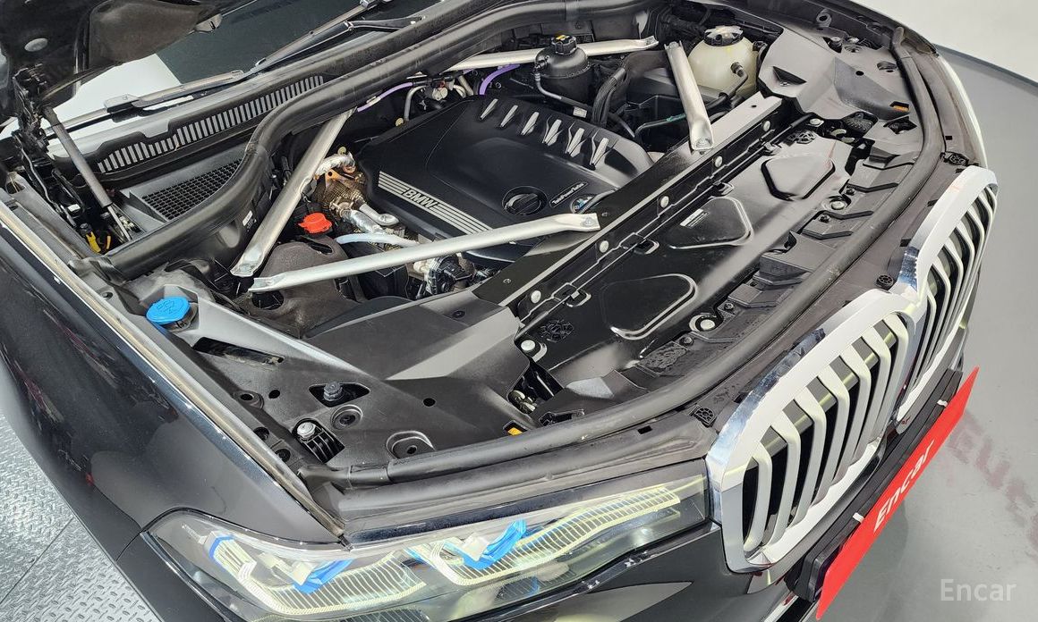2022 BMW X7 I (G07) xDrive 40d Design Pure Excellence 6-Seater с пробегом 83 318 км