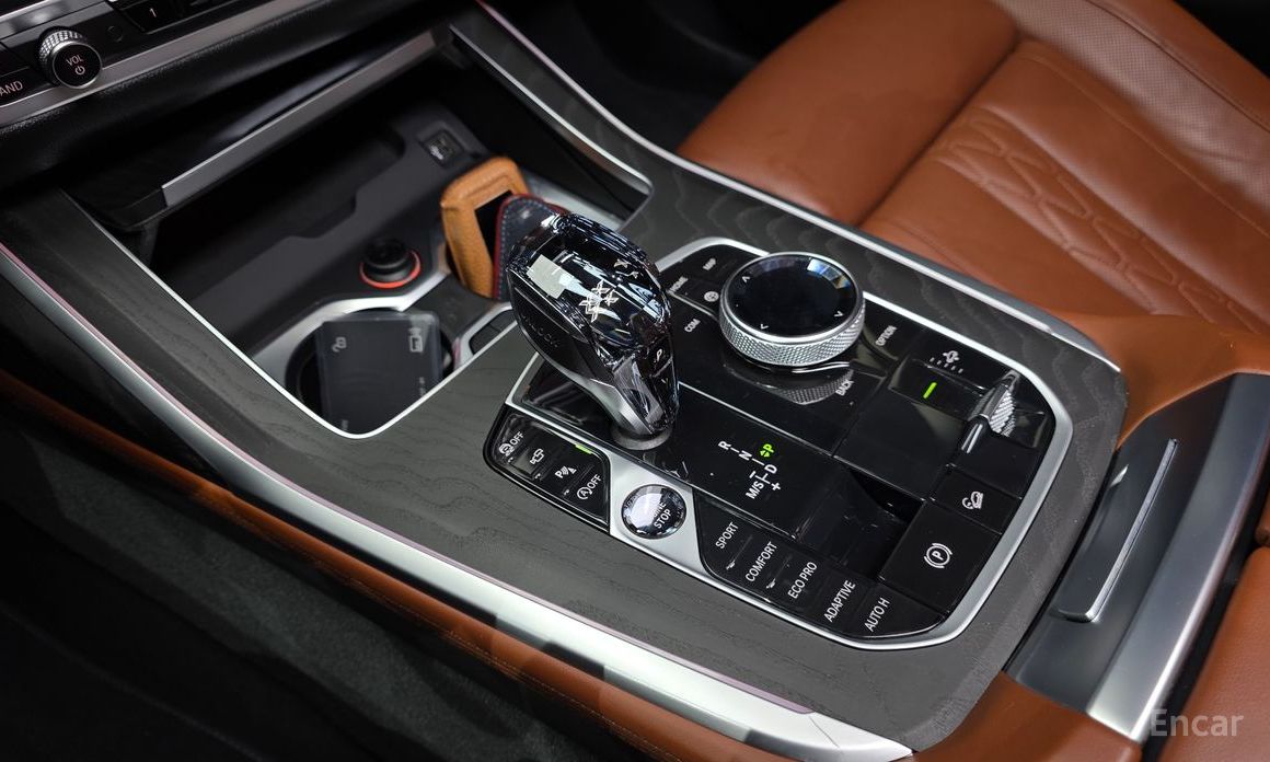 2022 BMW X7 I (G07) xDrive 40i Design Pure Excellence 6-Seater с пробегом 119 221 км