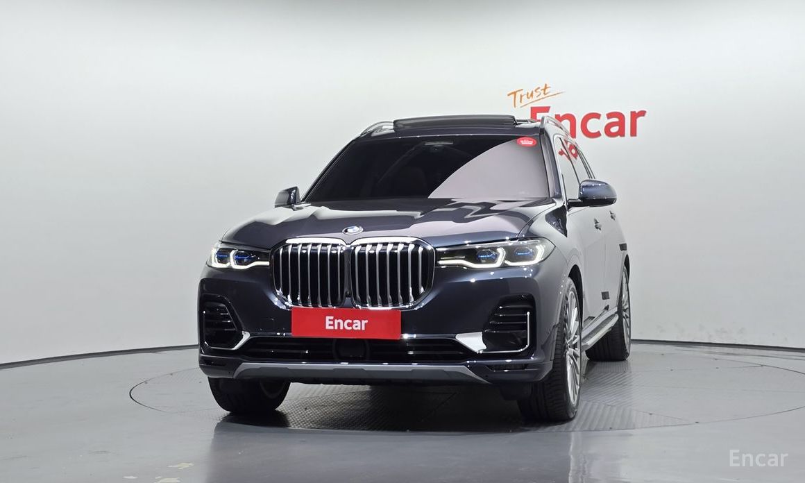 2022 BMW X7 I (G07) xDrive 40d Design Pure Excellence 7-Seater с пробегом 36 982 км