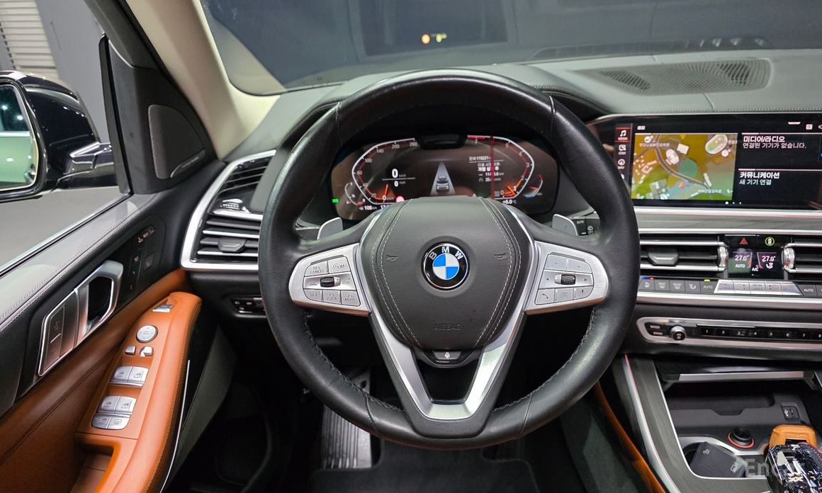 2022 BMW X7 I (G07) xDrive 40i Design Pure Excellence 6-Seater с пробегом 119 221 км