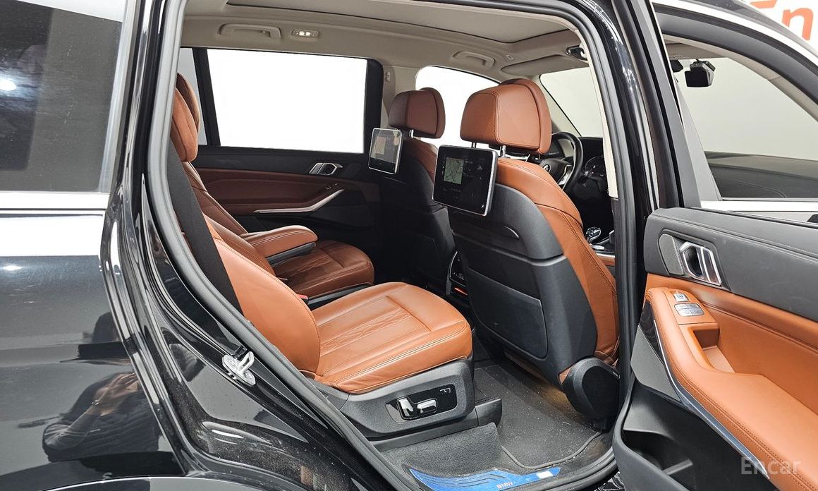 2022 BMW X7 I (G07) xDrive 40d Design Pure Excellence 6-Seater с пробегом 83 318 км