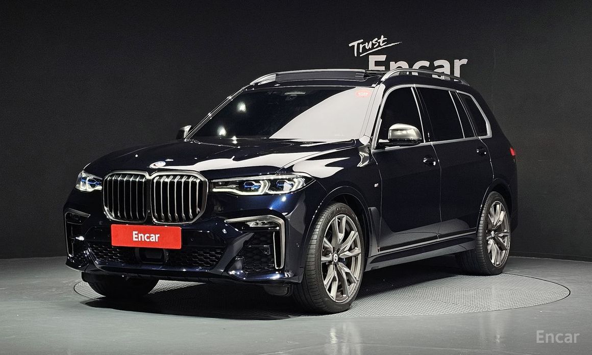 2022 BMW X7 I (G07) M50i 6STR с пробегом 32 640 км