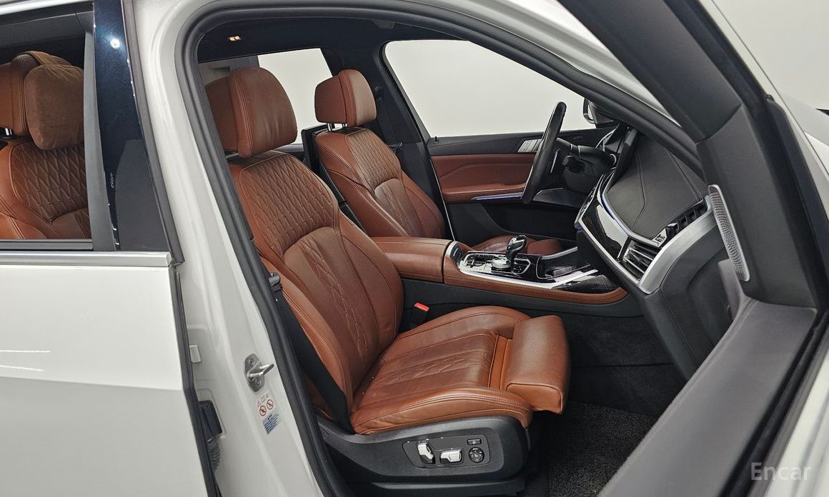 2022 BMW X7 I (G07) xDrive 40d M Sport 6STR с пробегом 46 183 км