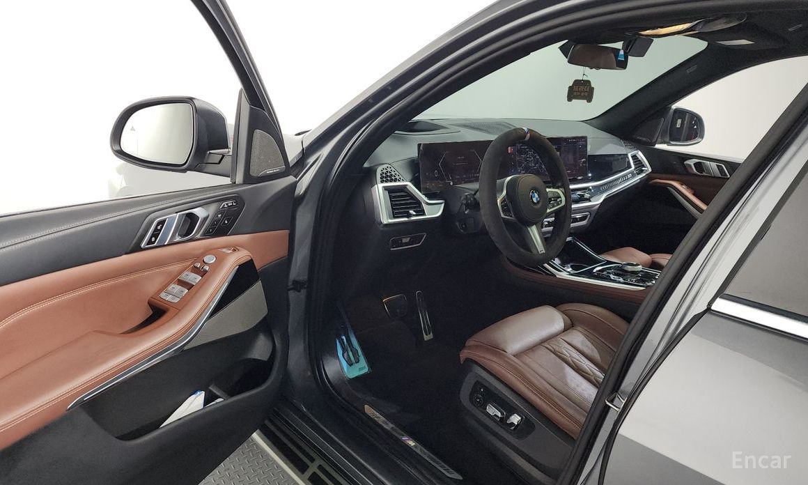 2022 BMW X7 I (G07) xDrive 40d M Sport 7 STR с пробегом 64 132 км