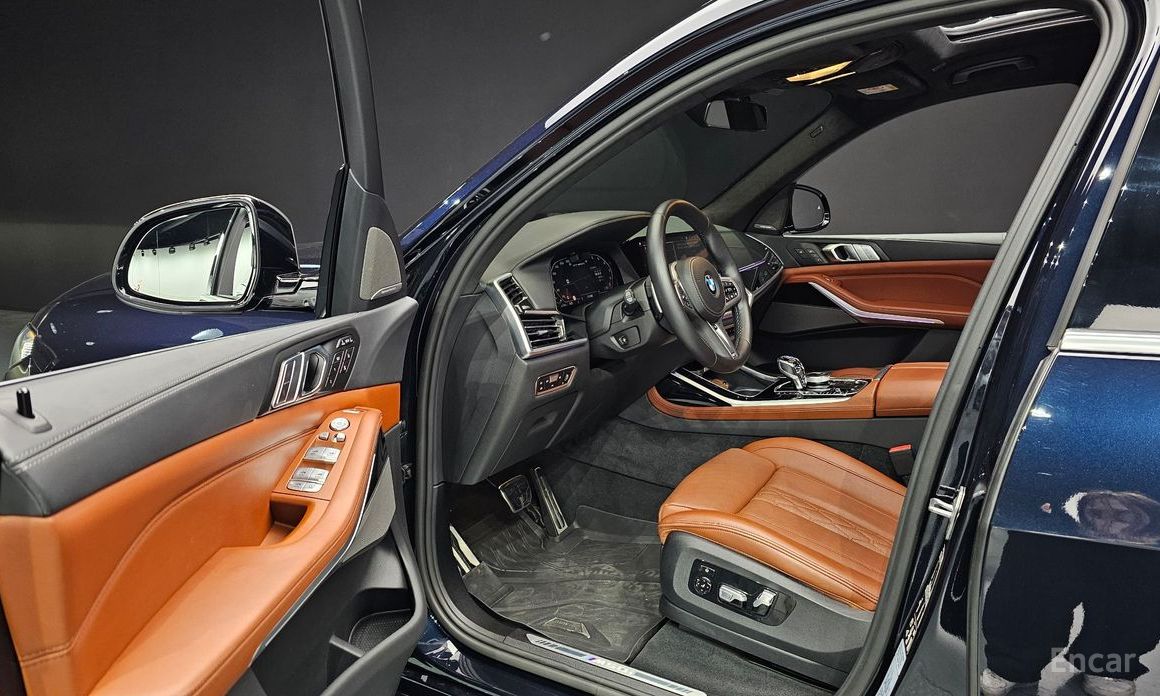 2022 BMW X7 I (G07) M50i 6STR с пробегом 32 640 км