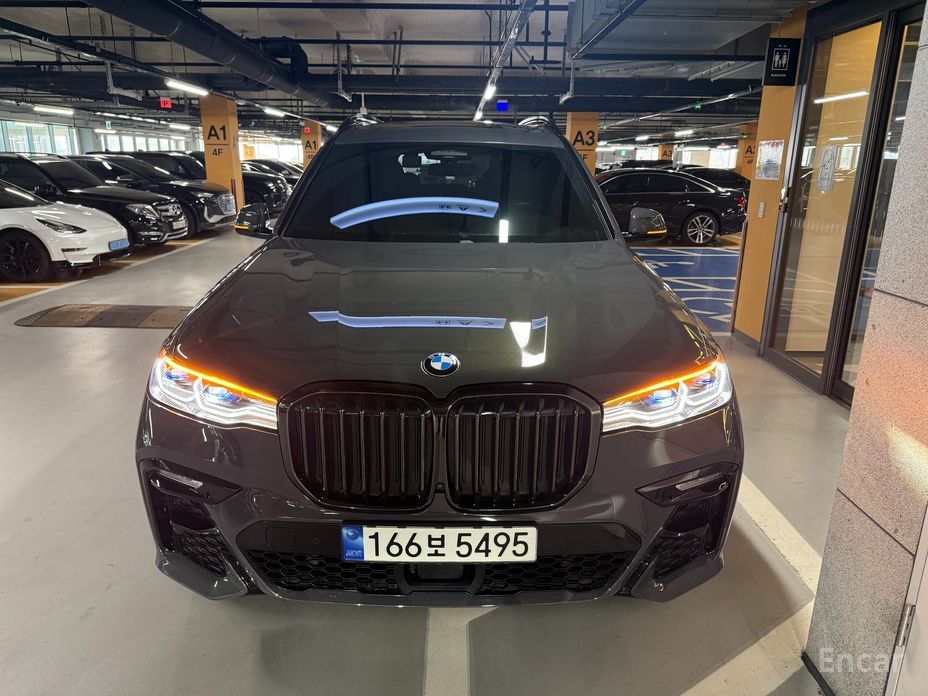 2022 BMW X7 I (G07) xDrive 40i M Sport Online Exclusive Edition 6 Seater с пробегом 23 616 км