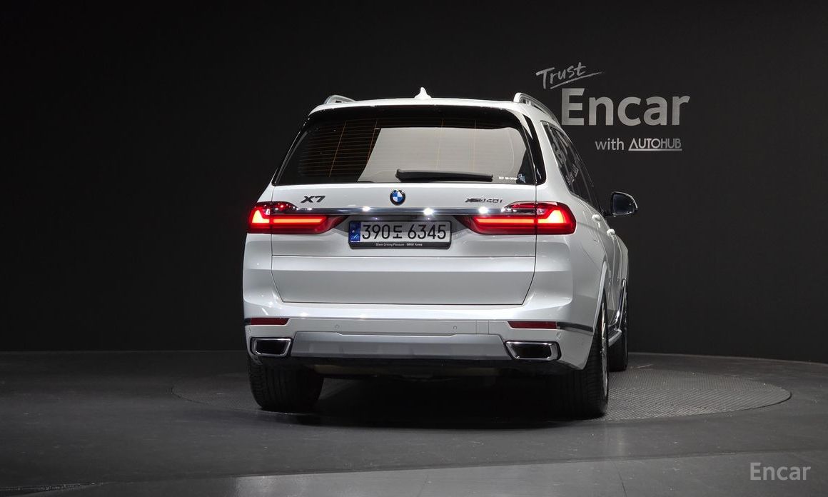 2022 BMW X7 I (G07) xDrive 40i Design Pure Excellence 6-Seater с пробегом 23 573 км