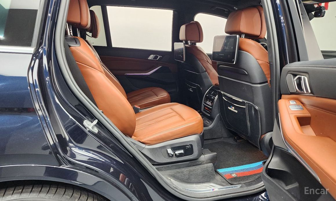 2022 BMW X7 I (G07) xDrive 40d M Sport 6STR с пробегом 57 206 км