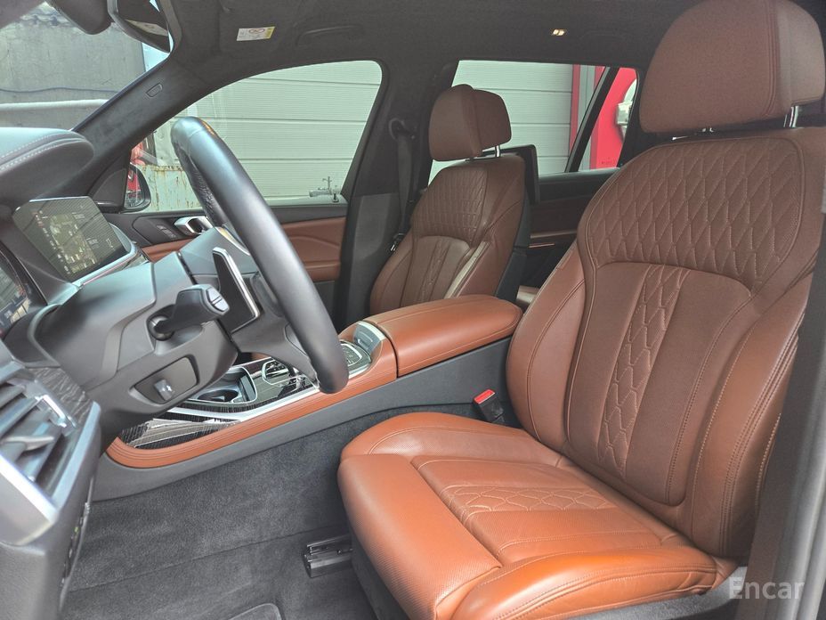 2022 BMW X7 I (G07) xDrive 40i M Sport 6STR с пробегом 32 428 км
