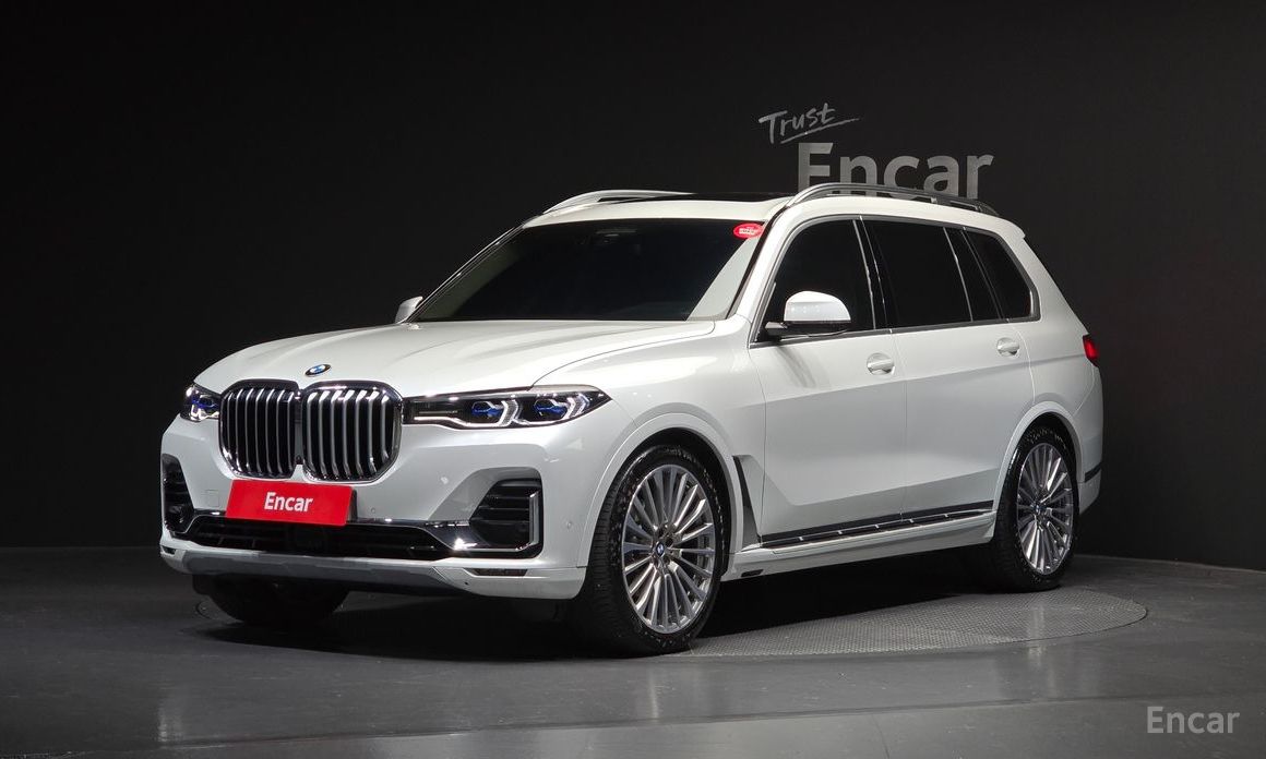 2022 BMW X7 I (G07) xDrive 40i Design Pure Excellence 6-Seater с пробегом 23 573 км