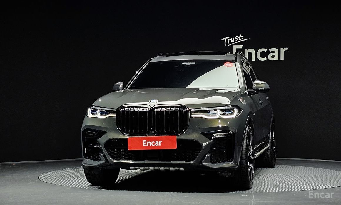 2022 BMW X7 I (G07) xDrive 40i M Sport Online Exclusive Edition 6 Seater с пробегом 37 669 км