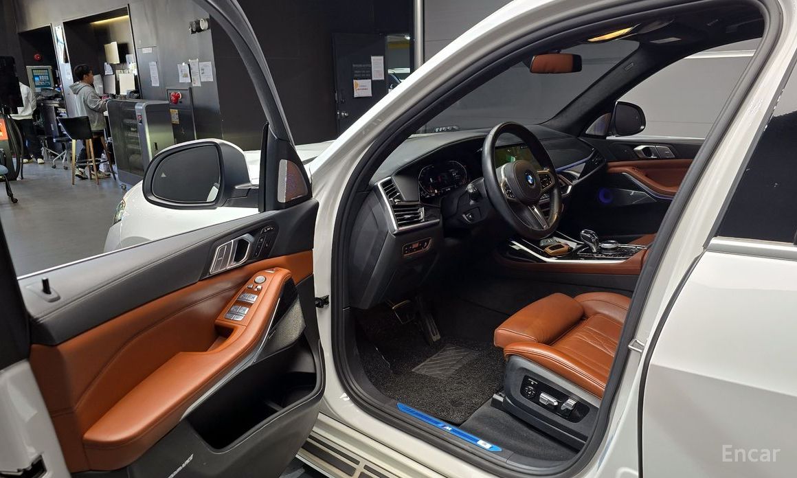 2022 BMW X7 I (G07) xDrive 40i M Sport 6STR с пробегом 26 713 км