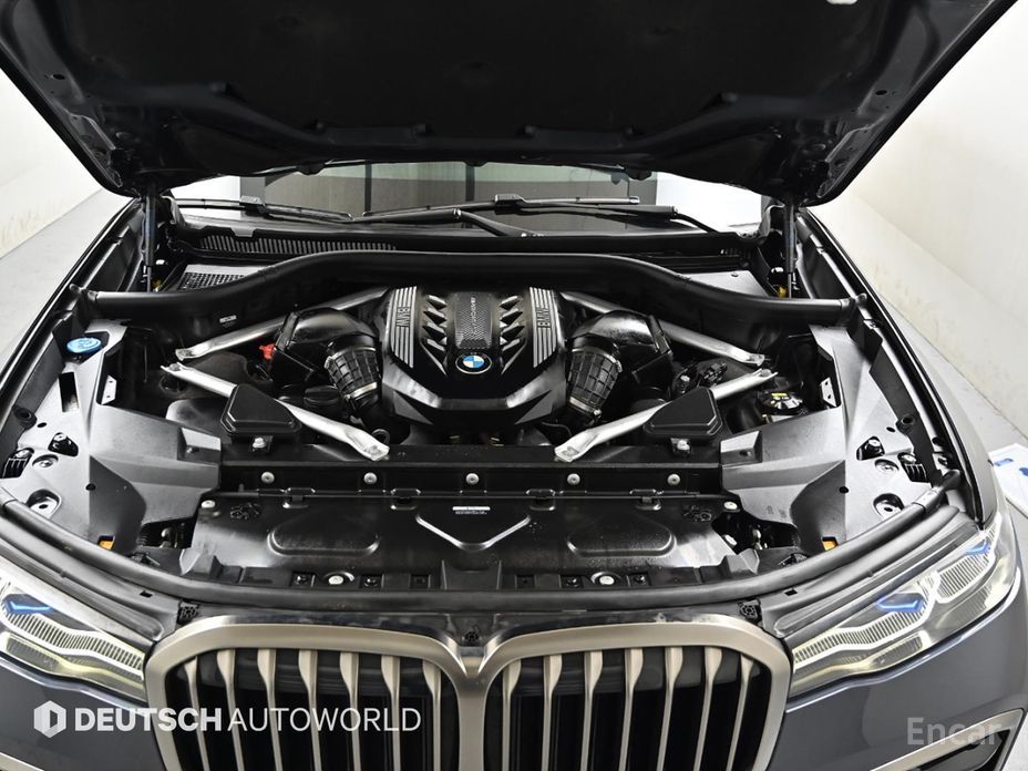 2022 BMW X7 I (G07) M50i 6STR с пробегом 97 929 км