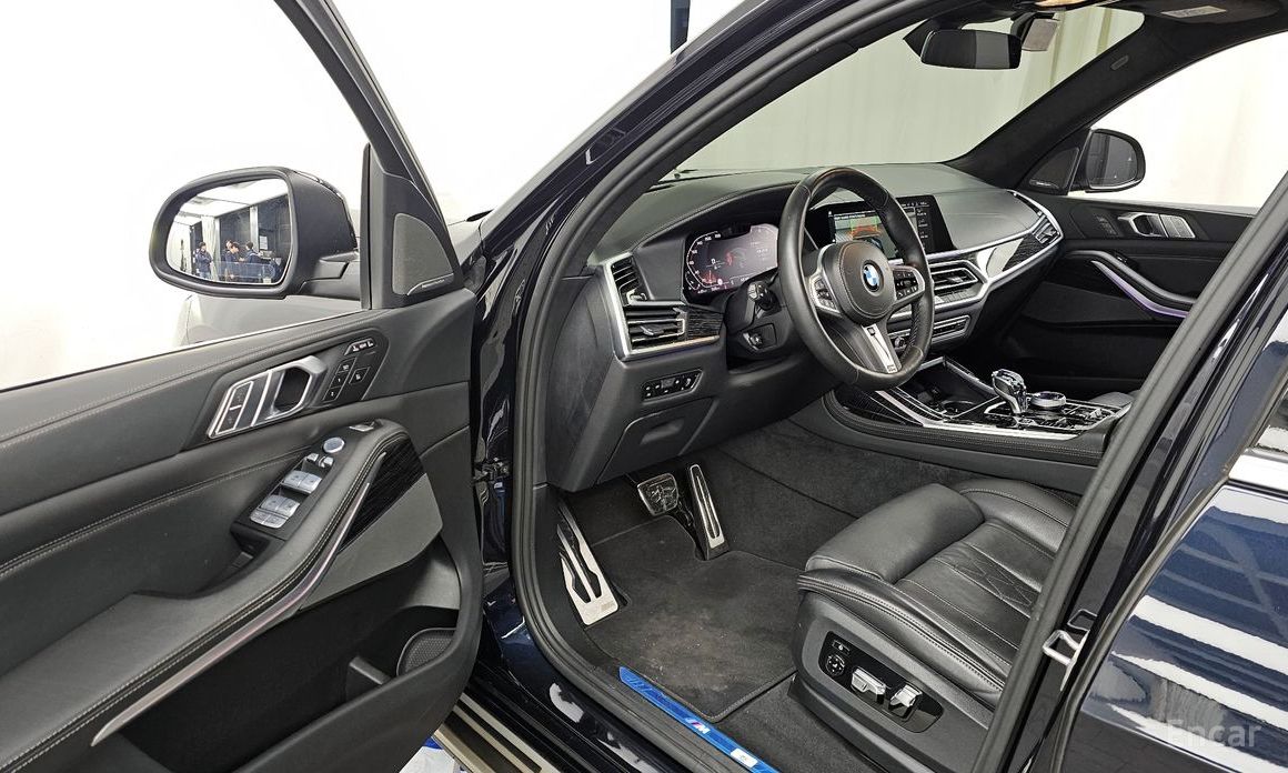 2022 BMW X7 I (G07) xDrive 40i M Sport 6STR с пробегом 30 083 км