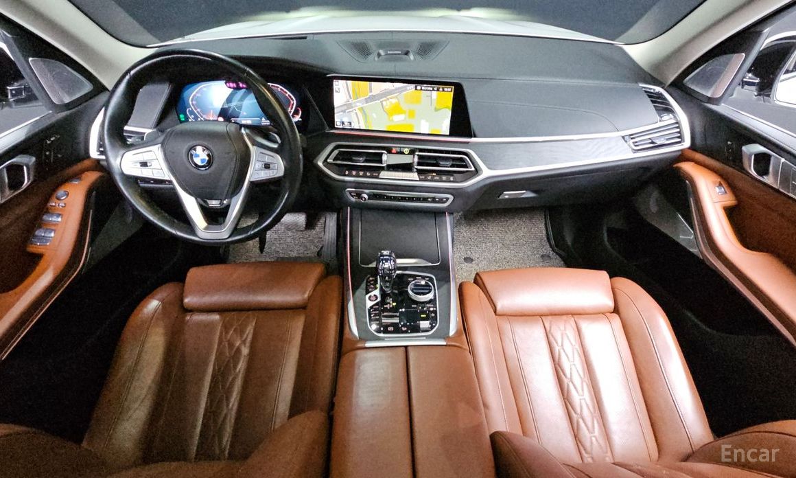 2022 BMW X7 I (G07) xDrive 40i Design Pure Excellence 6-Seater с пробегом 113 857 км
