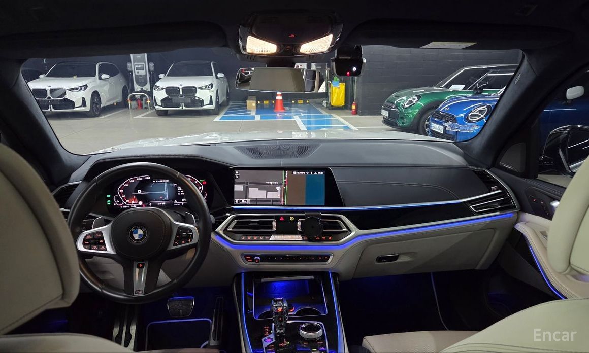 2022 BMW X7 I (G07) M50i 6STR с пробегом 44 400 км