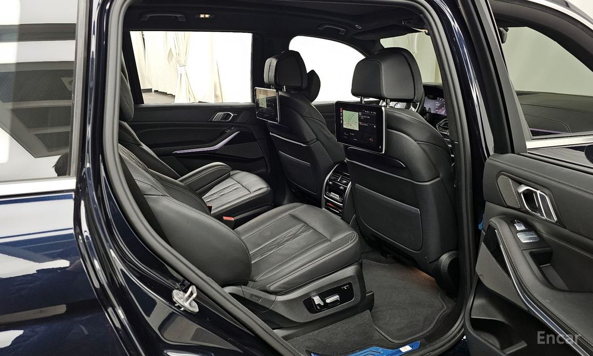 2022 BMW X7 I (G07) xDrive 40i M Sport 6STR с пробегом 30 083 км