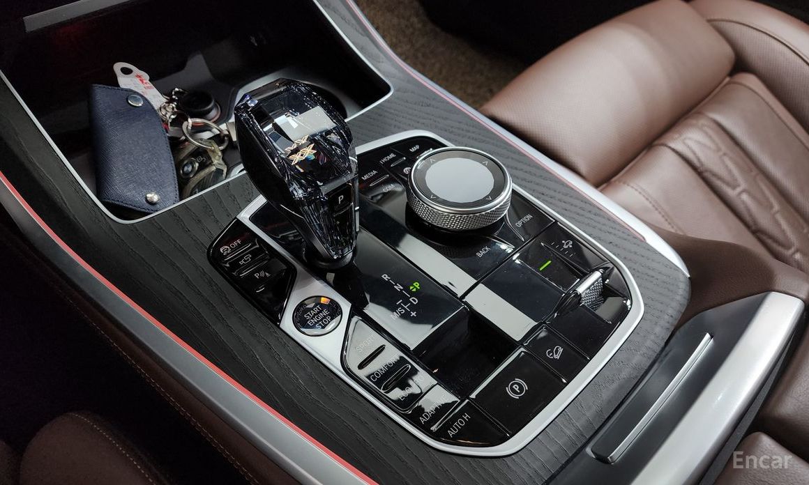 2022 BMW X7 I (G07) xDrive 40d Design Pure Excellence 7-Seater с пробегом 37 332 км