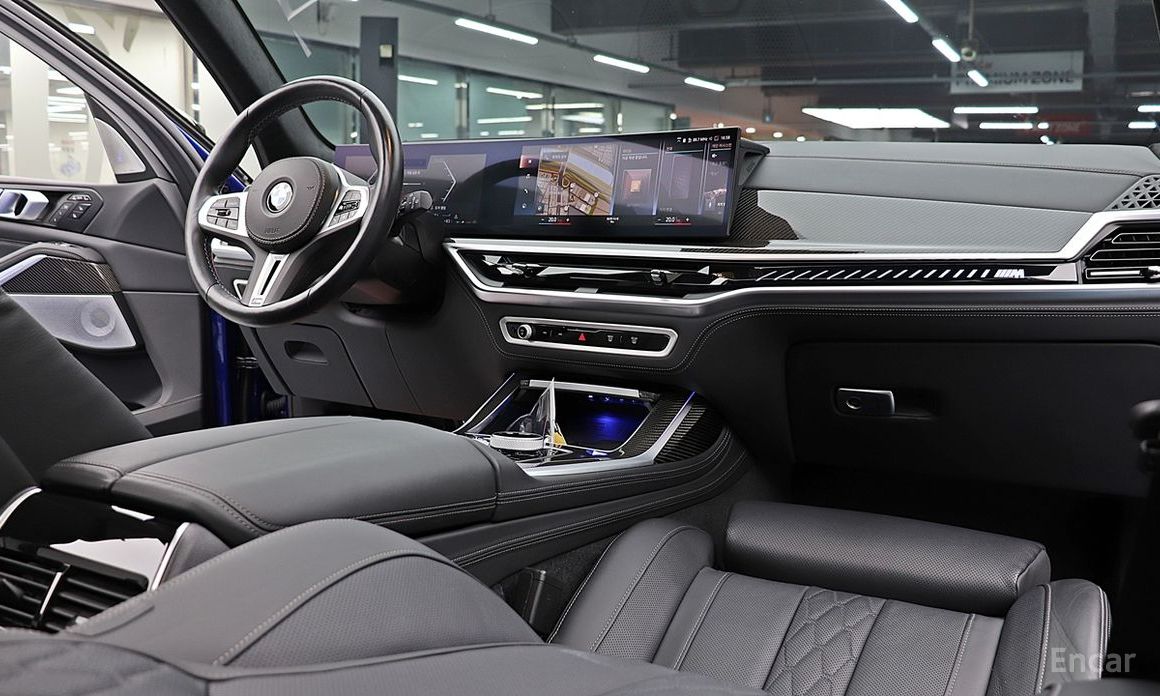 2022 BMW X7 I (G07) M60i xDrive First Edition 6STR с пробегом 36 858 км