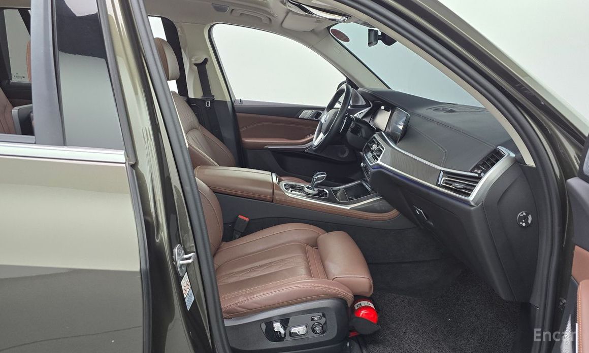 2022 BMW X7 I (G07) xDrive 40i Design Pure Excellence 7-Seater с пробегом 58 796 км