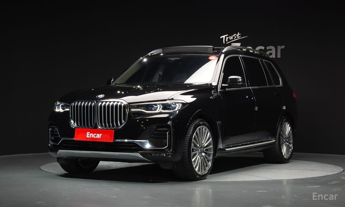 2022 BMW X7 I (G07) xDrive 40d Design Pure Excellence 6-Seater с пробегом 34 112 км