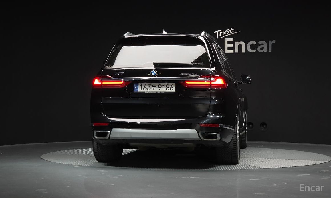2022 BMW X7 I (G07) xDrive 40d Design Pure Excellence 6-Seater с пробегом 34 112 км
